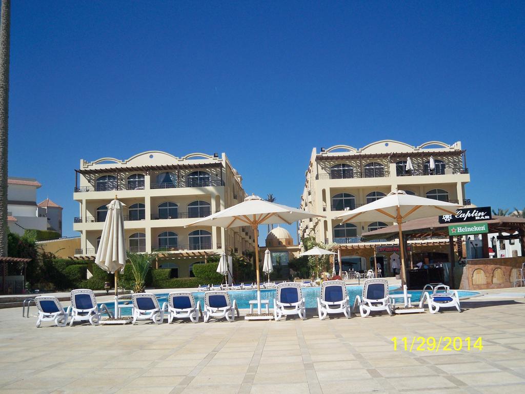 Palm Beach Piazza Apart Hotel Sahl Hasheesh Hurghada Exteriör bild